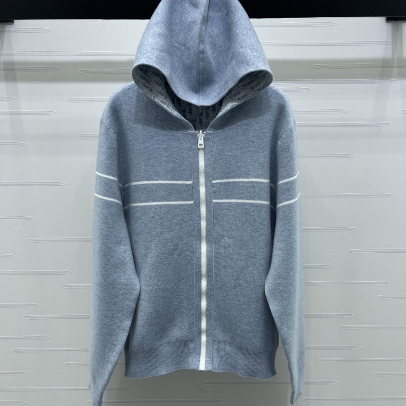 chr1st1an D10r outwear